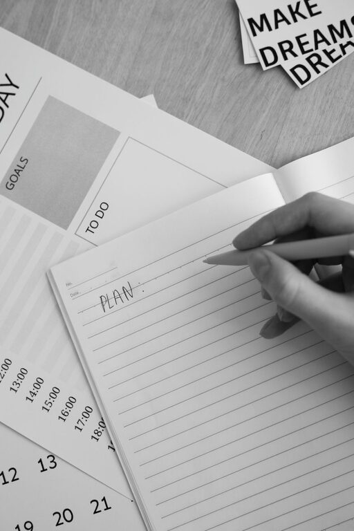 How to Set Realistic Weekly Goals for Steady Progress